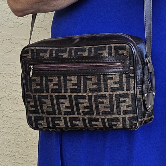 Fendi handbag, Vintage Fendi handbag - Picture 1 of 5